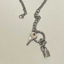 lock&amp;key necklace